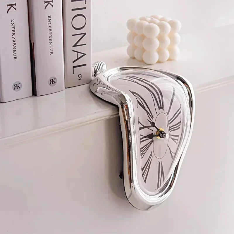 Melting Clocks Decoration