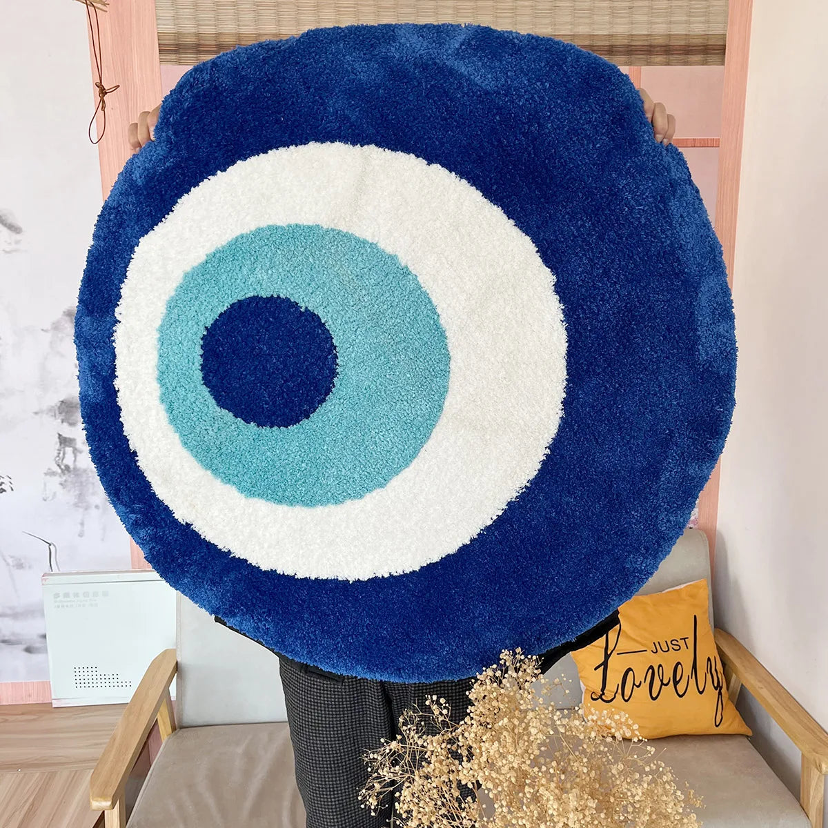 Protective Eye Rug