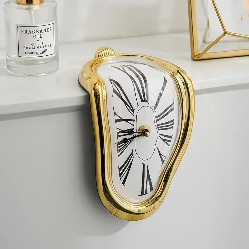 Melting Clocks Decoration